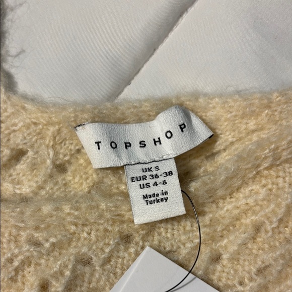 Crochet Cream Crop Top Tie Spaghetti Strap - Picture 3 of 10